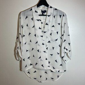 Smart Set Women's White Blouse/Top with Black Boat Print - Extra Small